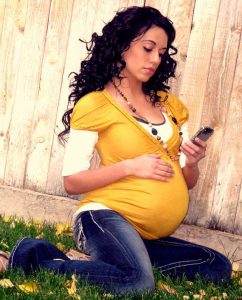 Cell Phone Use During Pregnancy Can Seriously Damage Your Baby